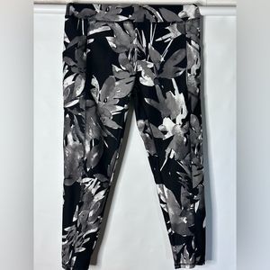 Balance COLLECTION workout dry fit leggings